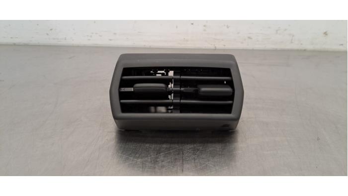 Luchtrooster Dashboard Audi Q4