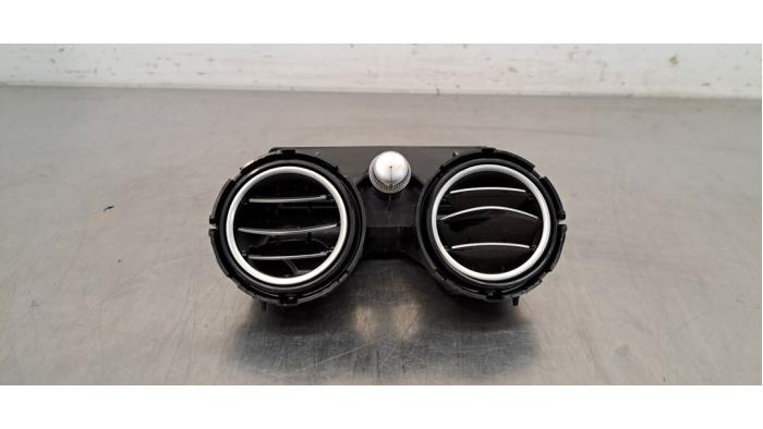 Grille d&#039;aération arrière Mercedes C-Klasse