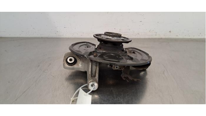 Fusee links-achter Mercedes C-Klasse