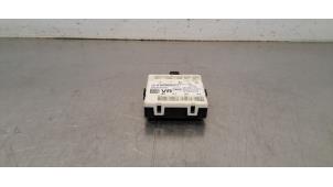 Gebruikte Deur module Mercedes C Estate (S205) C-300 CDI BlueTEC HYBRID, C-300 h 2.2 16V Prijs € 24,20 Inclusief btw aangeboden door Autohandel Didier