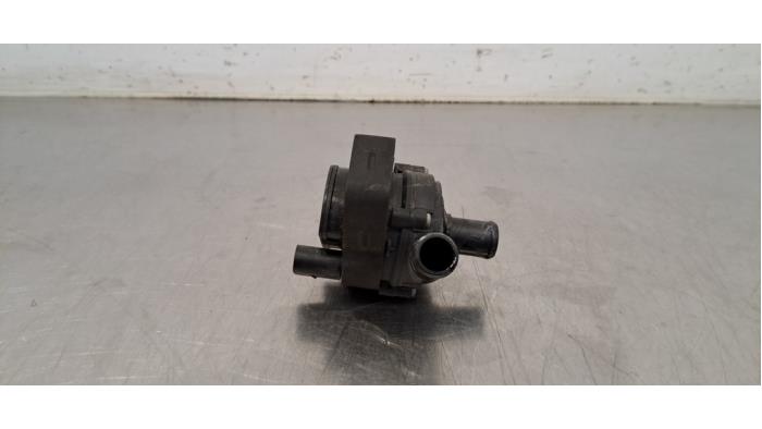 Pompe à eau supplémentaire Mercedes C-Klasse