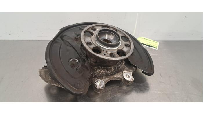 Fusee rechts-achter Mercedes C-Klasse