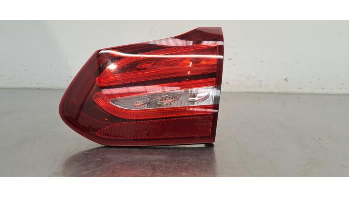 Feu arrière droit Mercedes C-Klasse