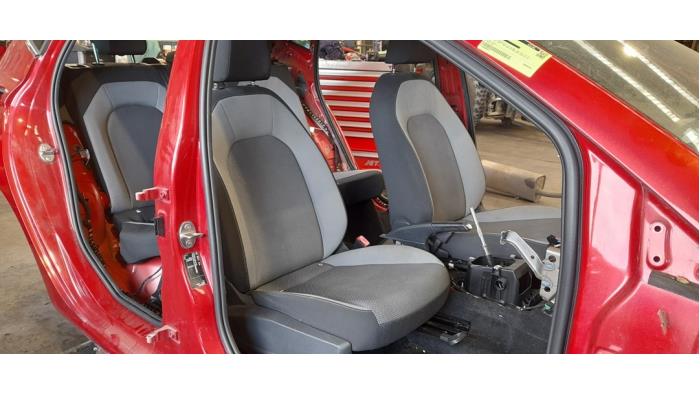 Kit revêtement (complet) Seat Ibiza
