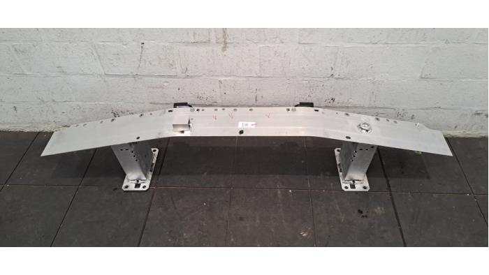 Cadre pare-chocs avant Mazda CX-60