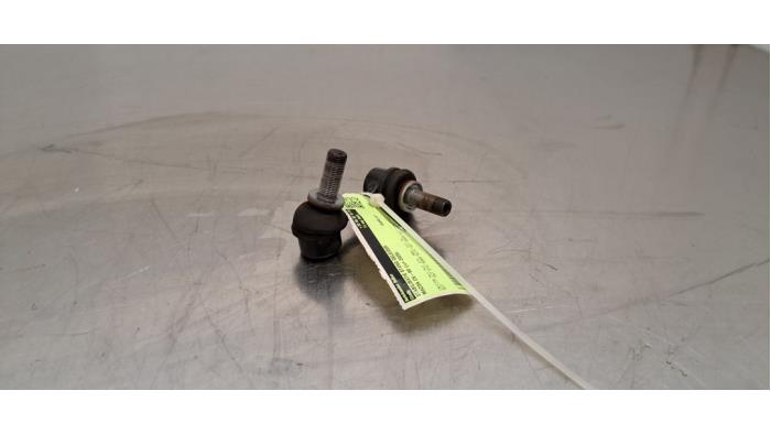 Guide barre stabilisatrice Mazda CX-60
