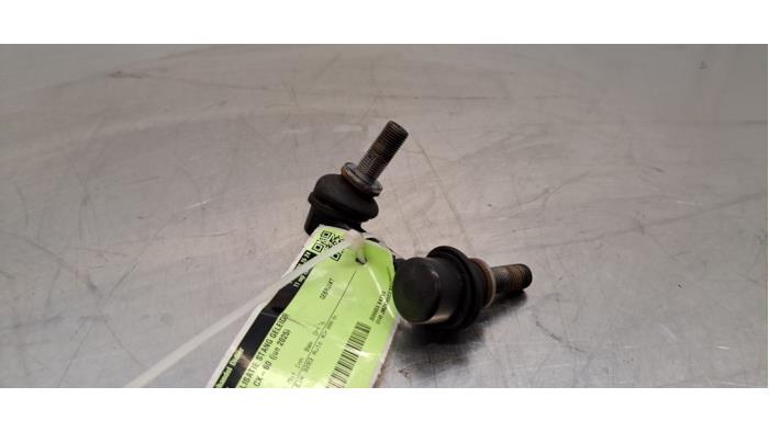 Guide barre stabilisatrice Mazda CX-60