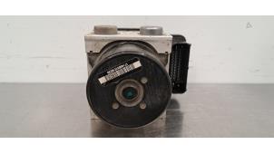 Gebruikte ABS Pomp Opel Cascada 2.0 CDTI 16V Prijs € 133,10 Inclusief btw aangeboden door Autohandel Didier