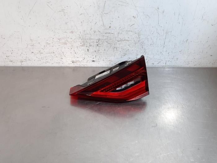 Feu arrière droit Audi A1