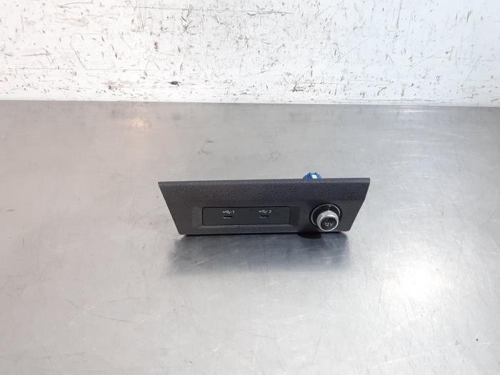 USB stekker Audi A1