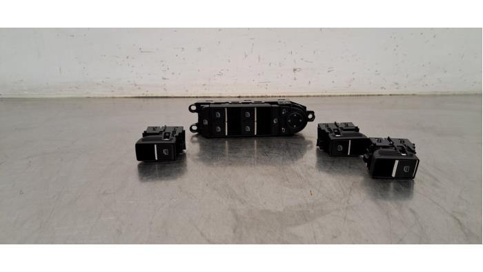 Commutateur combi vitres Mazda CX-60