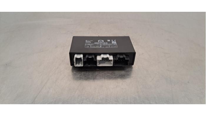 Module crochet de traction Mazda CX-60