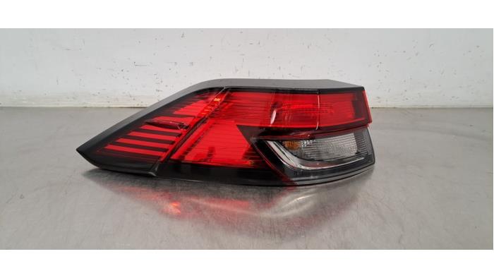 Fanale posteriore sinistro Toyota Corolla