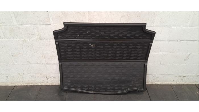 Coffre tapis Toyota Corolla