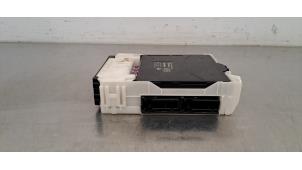 Gebruikte BCM Toyota Corolla Cross 2.0 VVT-i 16V Hybrid 200 Prijs € 133,10 Inclusief btw aangeboden door Autohandel Didier