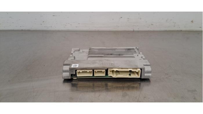 Amplificateur radio Toyota Corolla