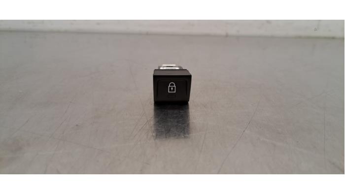 Commutateur verrouillage central des portes Citroen E-C3