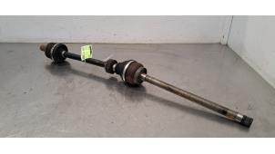 Gebruikte Aandrijfas rechts-achter Volvo XC60 II (UZ) 2.0 T8 16V Hybrid AWD Prijs € 199,65 Inclusief btw aangeboden door Autohandel Didier