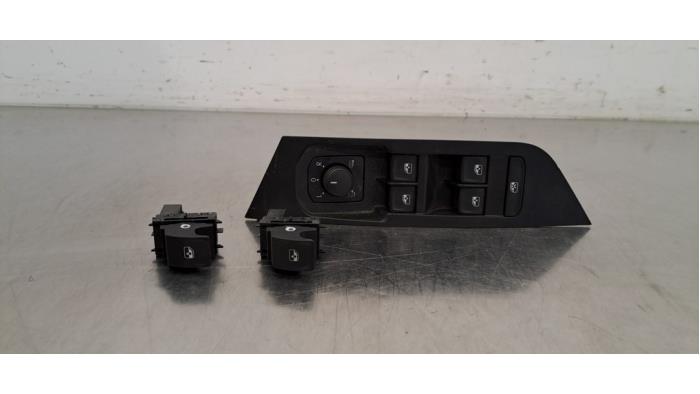 Commutateur combi vitres Skoda Karoq