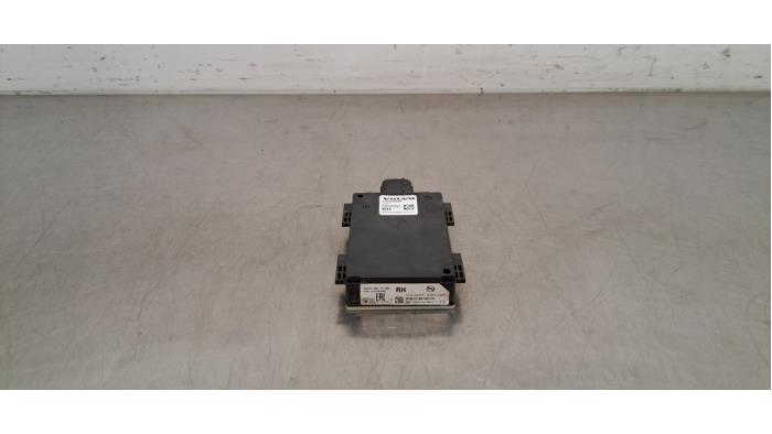 Détecteur angle mort Volvo XC60