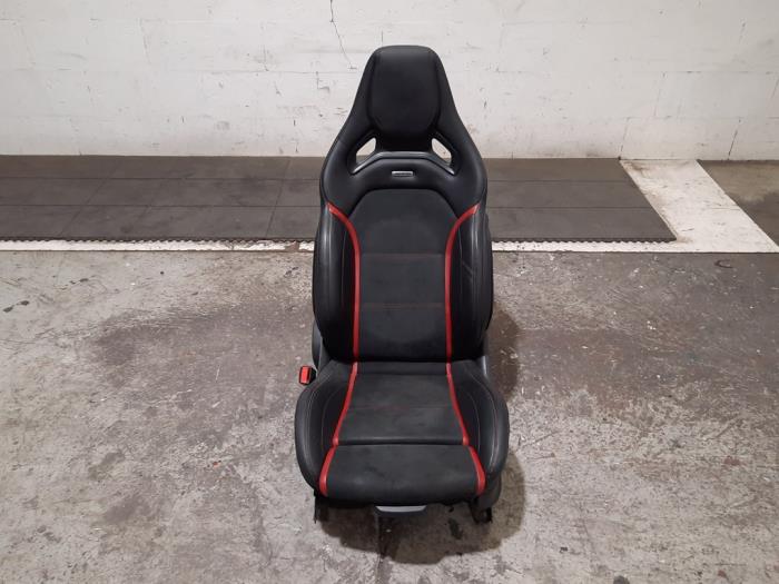 Stoel links Mercedes A-Klasse