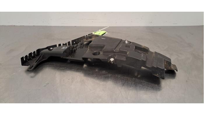Support pare-chocs arrière droit Volvo XC60
