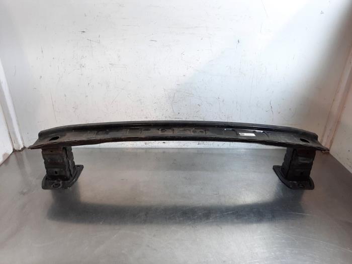 Bumperframe achter Mercedes A-Klasse