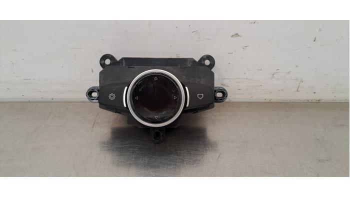 Regelunit Multi Media Alfa Romeo Giulia