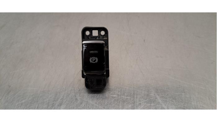 Interruptor de freno de mano Alfa Romeo Giulia