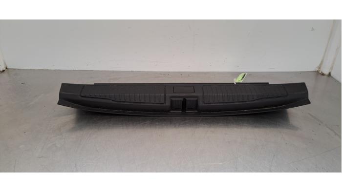 Couverture capteur serrure arrière Alfa Romeo Giulia