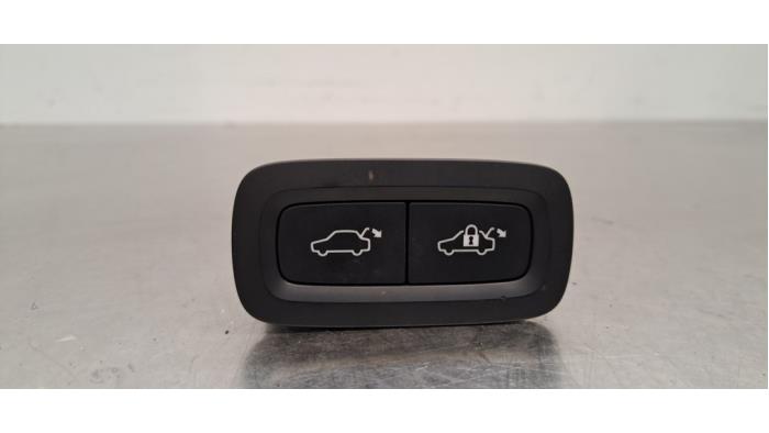 Schakelaar achterklep Volvo XC60