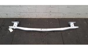 Gebruikte Bumperframe achter Renault Kangoo Express (FW) 1.5 dCi 95 Prijs € 84,70 Inclusief btw aangeboden door Autohandel Didier