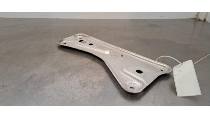 Plaque de protection sol Porsche Taycan