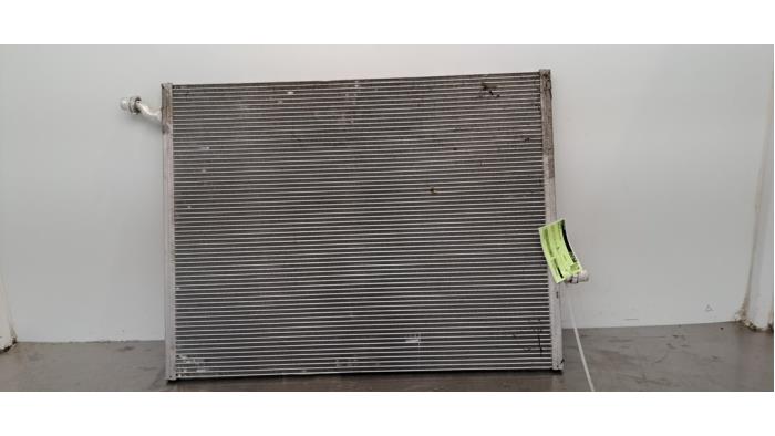 Radiateur Mercedes EQC