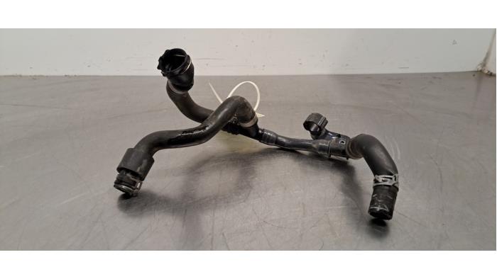 Radiateurslang Porsche Taycan Radiateurslang Porsche Taycan