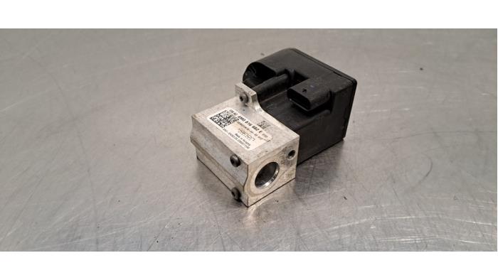 Ausgleichventil Airco Porsche Taycan