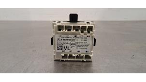 Gebruikte Deur module Mercedes EQC (N293) 400 4-Matic Prijs € 42,35 Inclusief btw aangeboden door Autohandel Didier