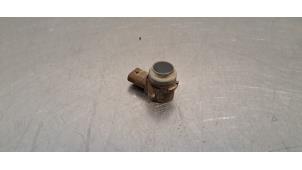 Gebruikte Sensor PDC Mercedes EQC (N293) 400 4-Matic Prijs € 18,15 Inclusief btw aangeboden door Autohandel Didier