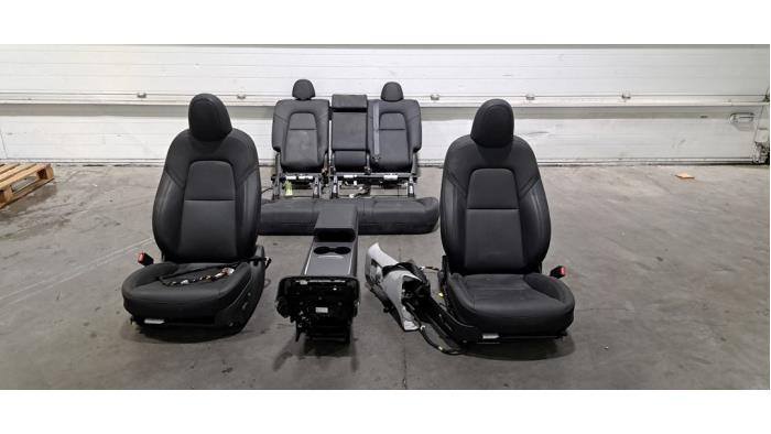 Bekleding Set (compleet) Tesla Model Y Bekleding Set (compleet) Tesla Model Y