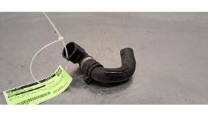Gebruikte Koelwaterslang Mercedes EQC (N293) 400 4-Matic Prijs € 24,20 Inclusief btw aangeboden door Autohandel Didier