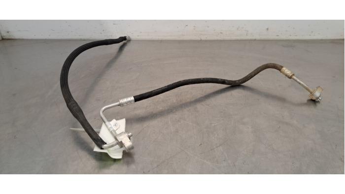 Airco Leiding Mercedes EQA