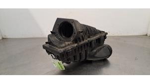 Gebruikte Luchtfilterhuis Landrover Range Rover Sport (LW) 3.0 SDV6 Prijs € 133,10 Inclusief btw aangeboden door Autohandel Didier