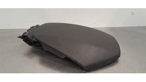 Gebruikte Armleuning Ford Tourneo Connect/Grand Tourneo Connect 1.5 TDCi Prijs € 54,45 Inclusief btw aangeboden door Autohandel Didier