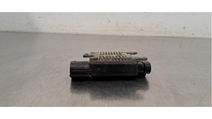 Koelvin module Ford Tourneo Connect
