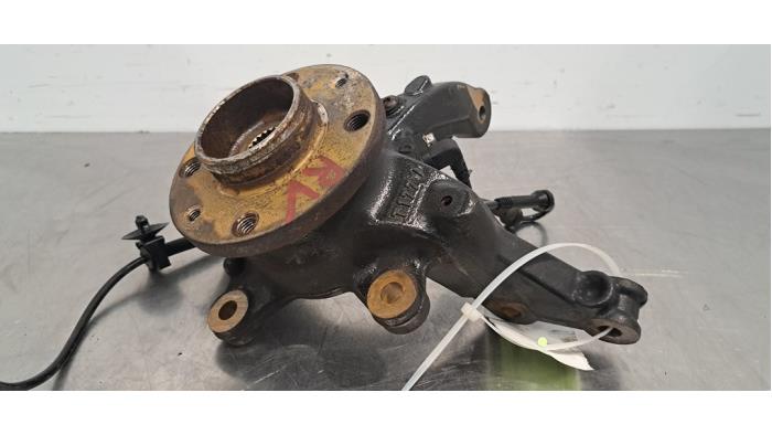 Fusee rechts-voor Renault Captur