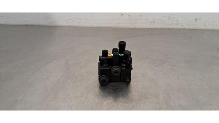 Luchtvering module Landrover Range Rover Sport