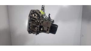 Gebruikte Versnellingsbak Renault Captur (2R) 0.9 Energy TCE 12V Prijs € 532,40 Inclusief btw aangeboden door Autohandel Didier
