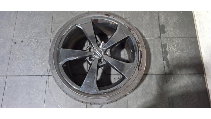 Velg + Band Audi RS3
