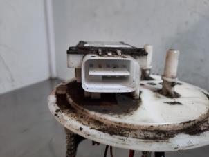 Tank element Pomp van een Hyundai Tucson (TL) 2.0 CRDi 16V High Power 4WD 2018
