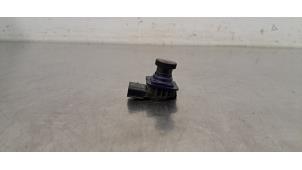 Gebruikte Achteruitrij Camera Ford Tourneo Connect/Grand Tourneo Connect 1.5 TDCi Prijs € 66,55 Inclusief btw aangeboden door Autohandel Didier